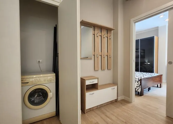아파트 200m From The Sea, New Flat With Ac And Wifi 로아노