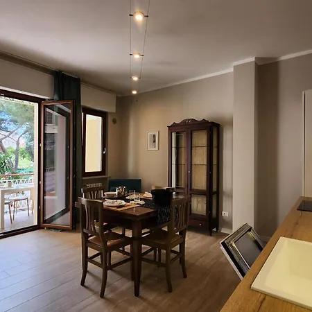 200m From The Sea, New Flat With Ac And Wifi *
